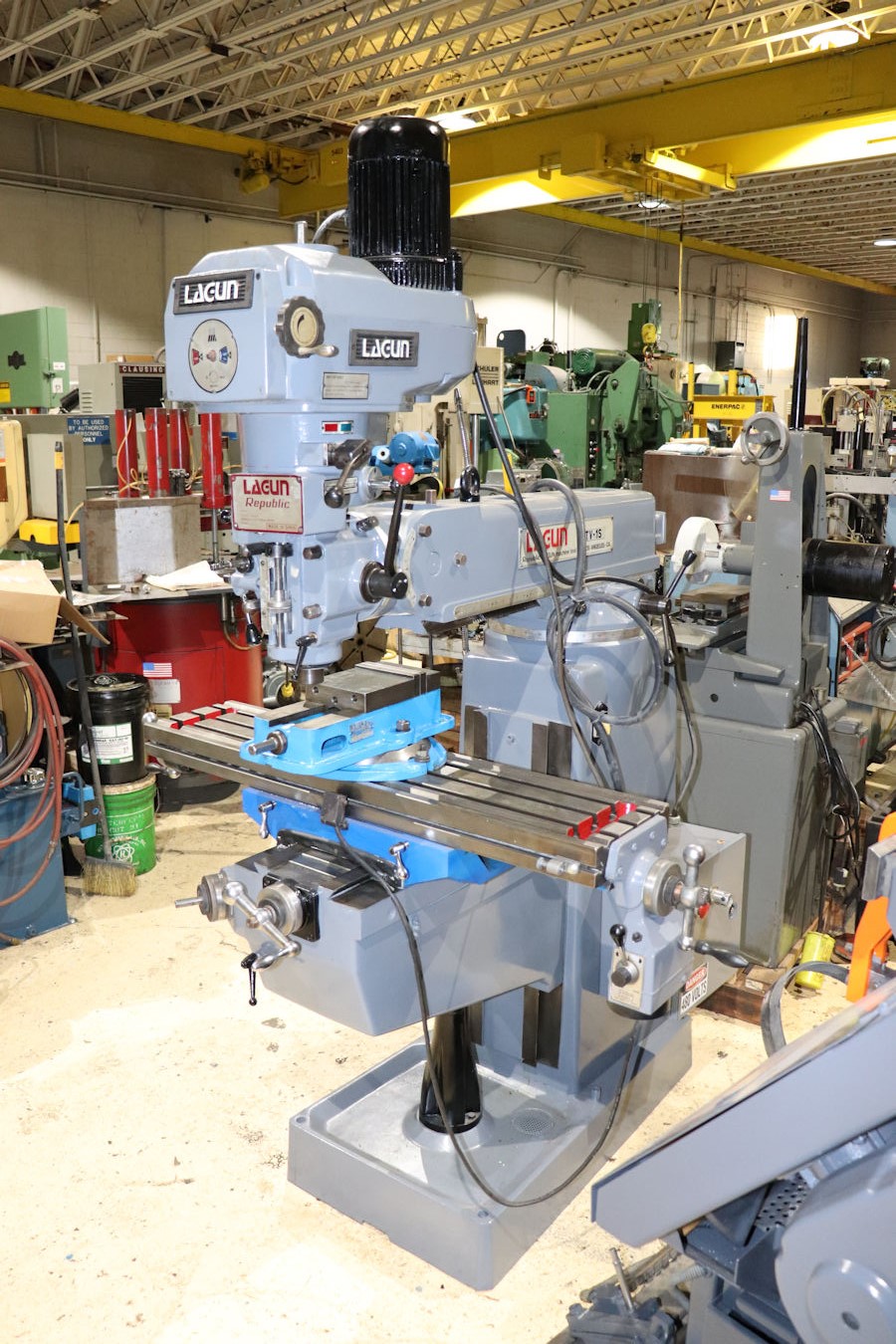 Used Milling Machines For Sale Lagun FTV1S Vertical Mill